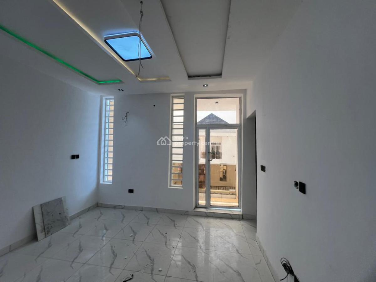 Luxury 4 Bedrooms Semi Detached Duplex with, Ikota, Lekki, Lagos, Semi-detached Duplex for Sale