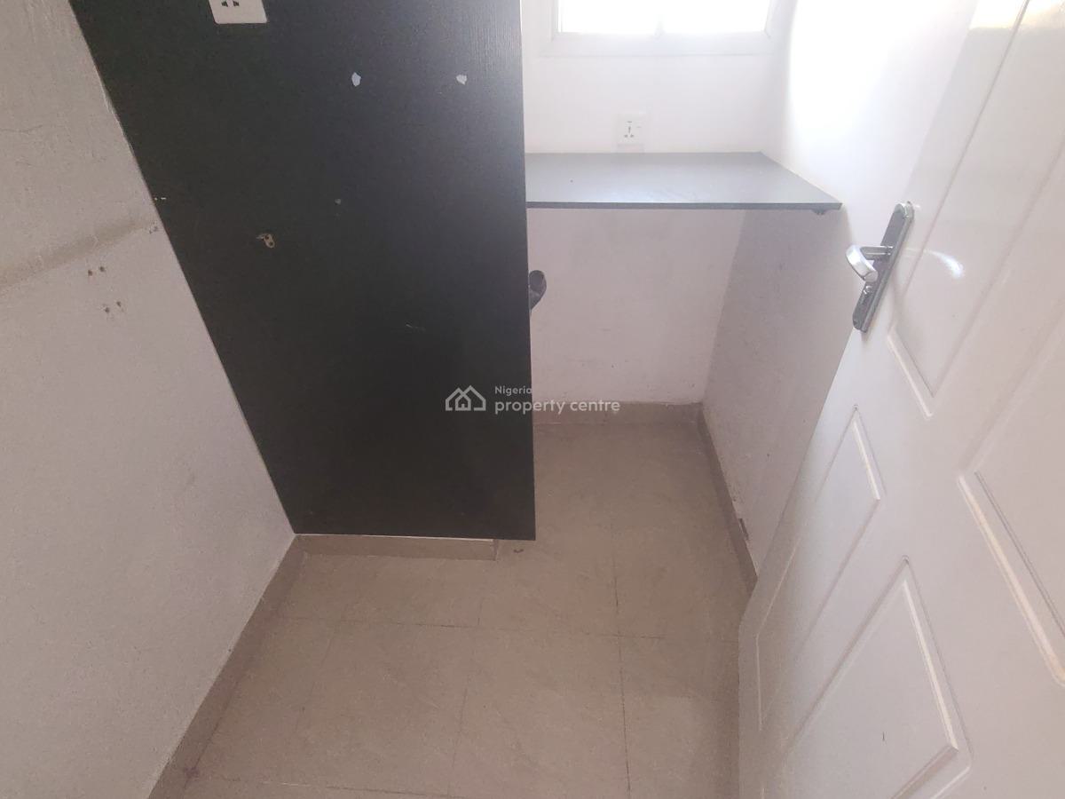 Luxuriously Finished 4bedroom Terrace House with Boys Quarter, Off Banana Island, Ikoyi, Lagos, Terraced Duplex for Rent