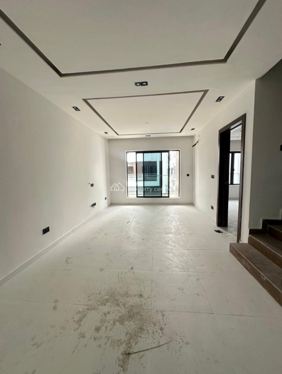 4, Lekki Phase 1, Lekki, Lagos, Terraced Duplex for Rent