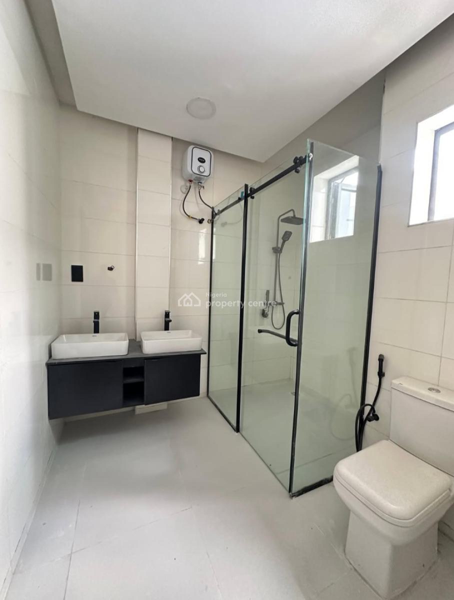 4, Lekki Phase 1, Lekki, Lagos, Terraced Duplex for Rent