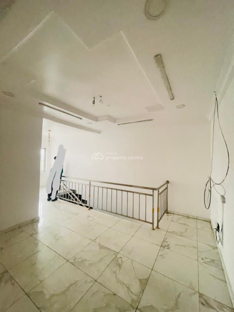 4bedroom with Bq, Eleganza, Lekki, Lagos, Semi-detached Duplex for Rent