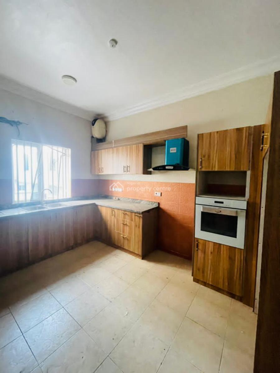 4bedroom with Bq, Eleganza, Lekki, Lagos, Semi-detached Duplex for Rent