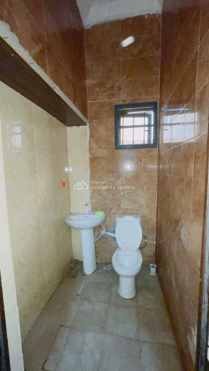 Spacious Mini-flat with Guest Toilet Atbera Estate, Chevron Alternative, Lekki, Lagos, Flat / Apartment for Rent