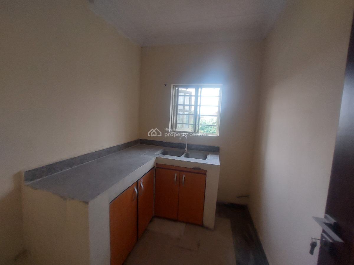 2 Bedroom Apartment, Lekki Scheme 2 Estate, Lekki, Lagos, Flat / Apartment for Rent