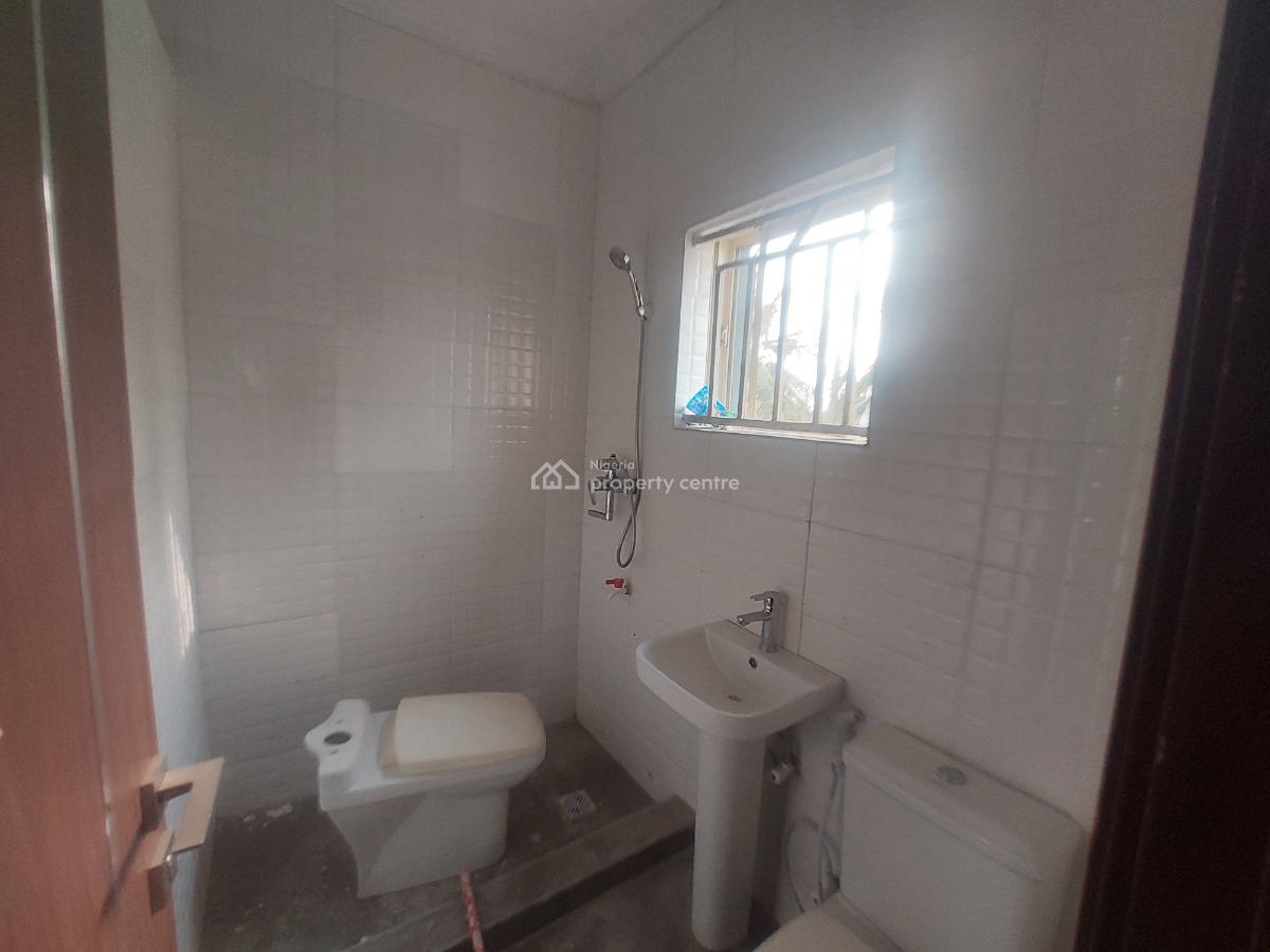 2 Bedroom Apartment, Lekki Scheme 2 Estate, Lekki, Lagos, Flat / Apartment for Rent