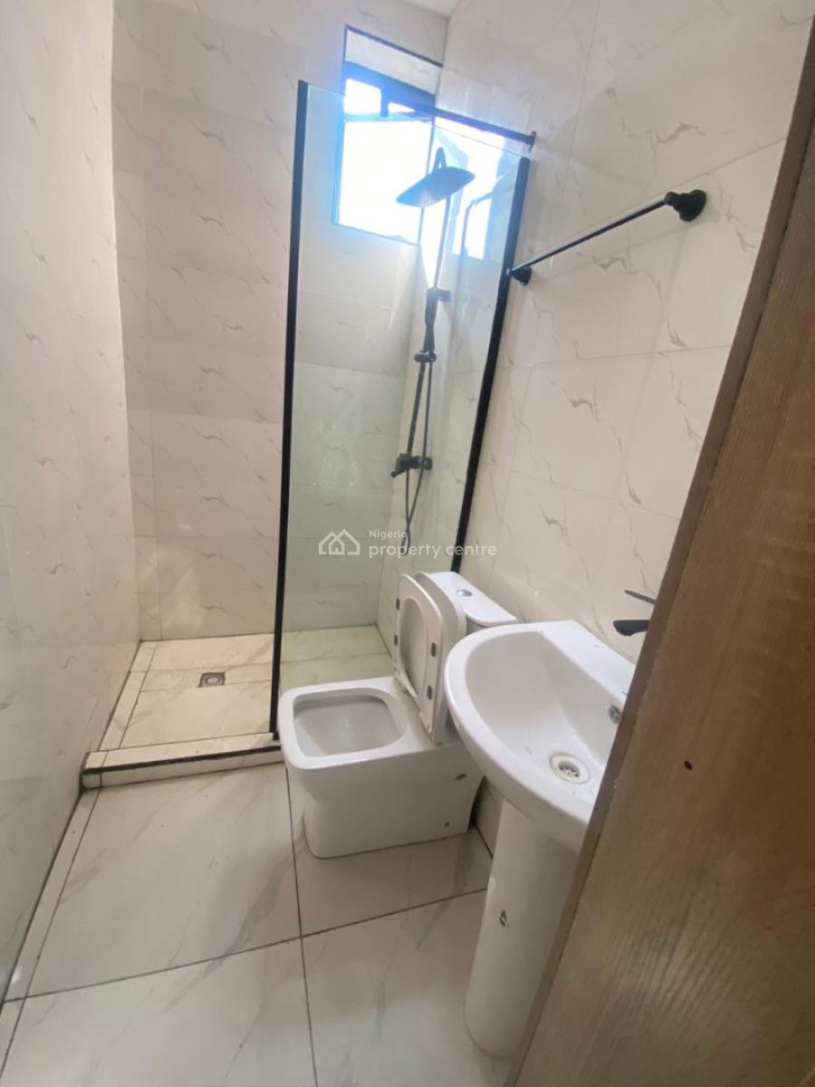 2 Bedroom Apartment, Ilasan, Lekki, Lagos, Flat / Apartment for Sale