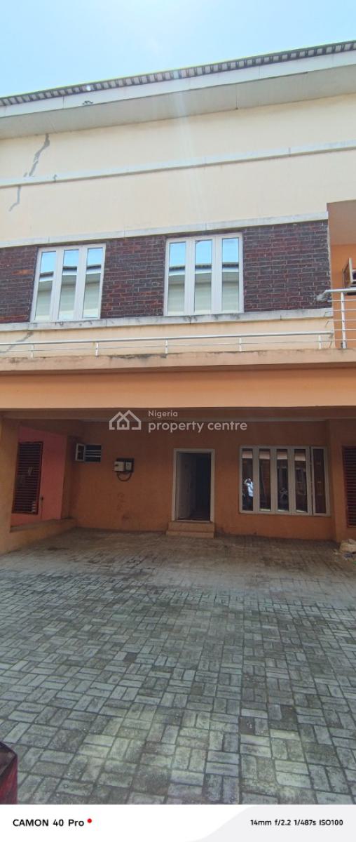 Neatly Renovated and Well Maintain 3 Bedroom Duplex, Orchid Road, Lekki, Lagos, Terraced Duplex for Rent