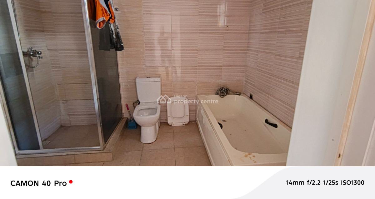 Neatly Renovated and Well Maintain 3 Bedroom Duplex, Orchid Road, Lekki, Lagos, Terraced Duplex for Rent