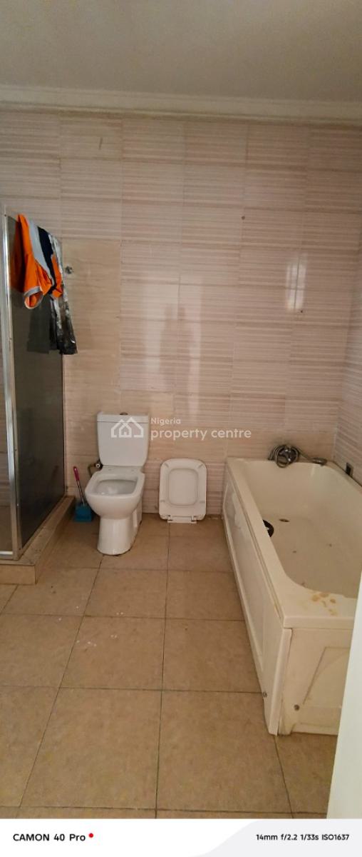 Neatly Renovated and Well Maintain 3 Bedroom Duplex, Orchid Road, Lekki, Lagos, Terraced Duplex for Rent