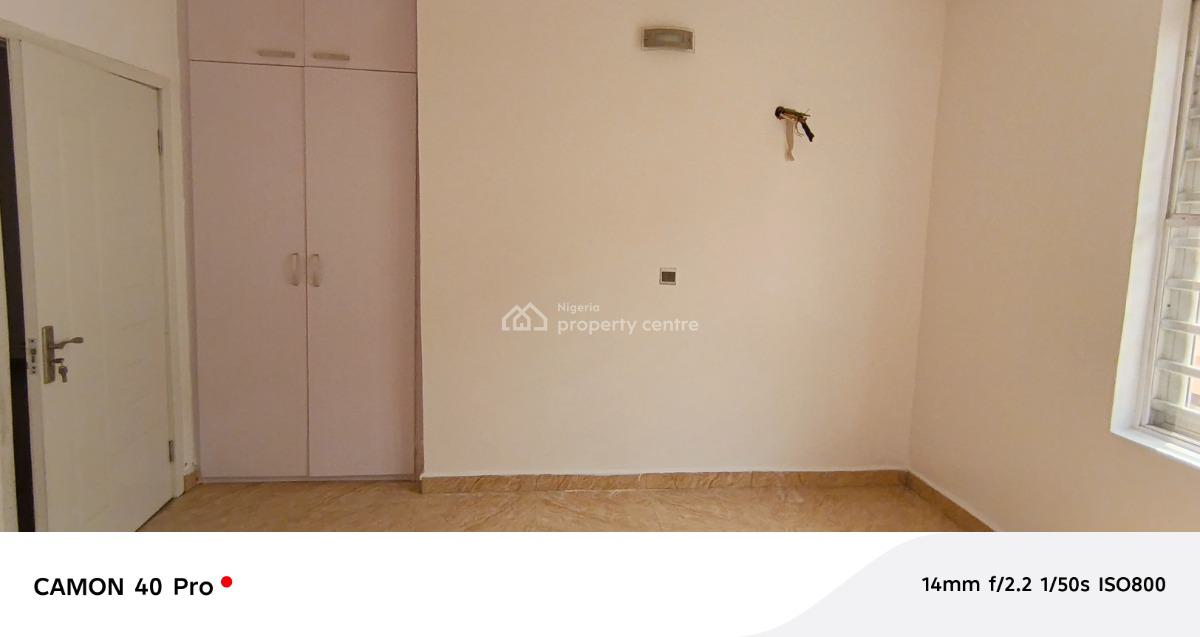 Neatly Renovated and Well Maintain 3 Bedroom Duplex, Orchid Road, Lekki, Lagos, Terraced Duplex for Rent