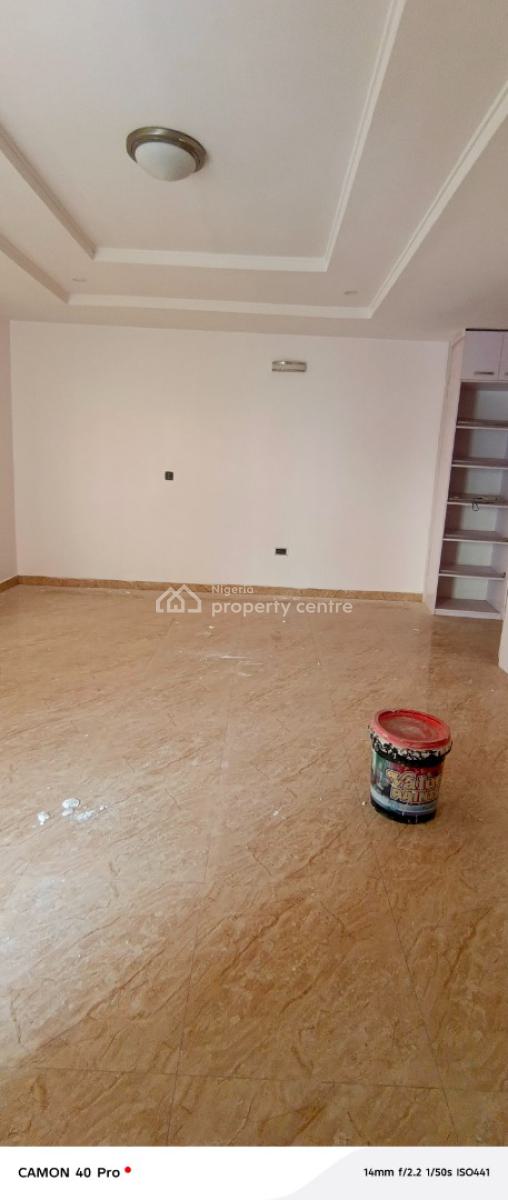 Neatly Renovated and Well Maintain 3 Bedroom Duplex, Orchid Road, Lekki, Lagos, Terraced Duplex for Rent