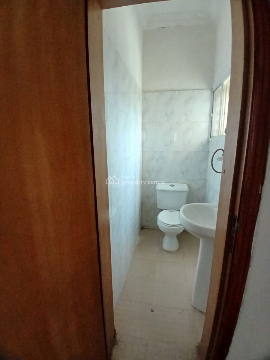 a Fantastic 3 Bedroom Apartment, Mobile Road, Ajah, Lekki Phase 2, Lekki, Lagos, Flat / Apartment for Rent