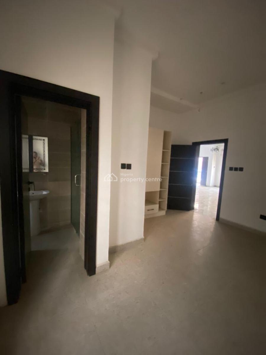 4 Bedroom Semidetached Duplex with a Bq, Ilasan, Lekki, Lagos, Semi-detached Duplex for Sale
