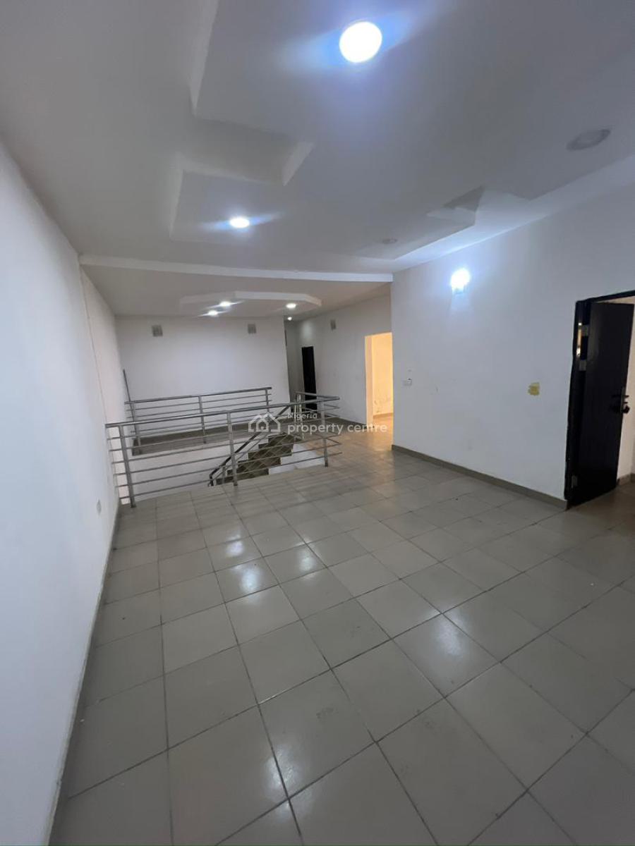 4 Bedroom Semi Detached House, Off Orchid Road, Lekki, Lagos, Semi-detached Duplex for Rent