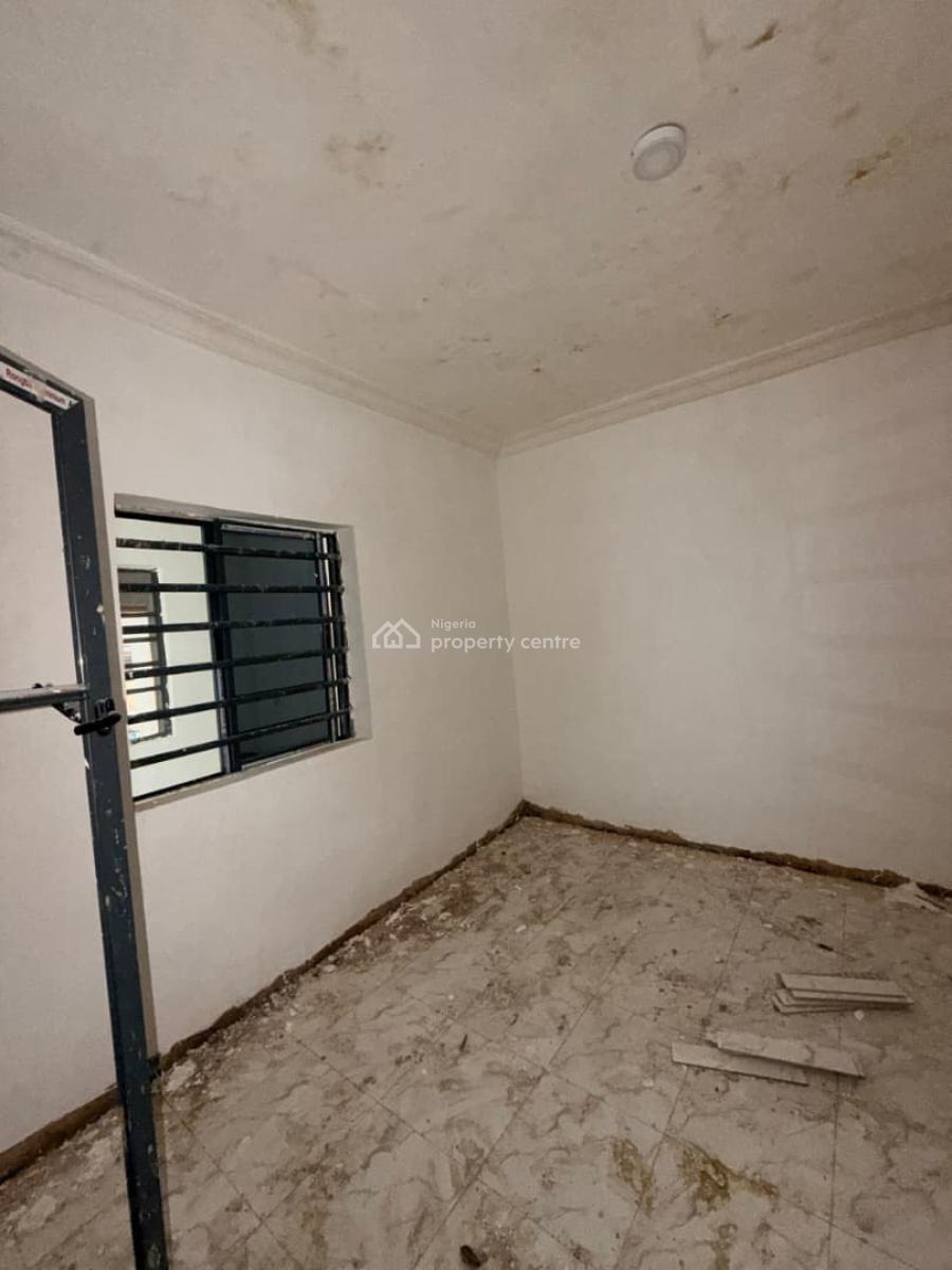 Morgan Apartment Is a Decent 17 Years Long Lease Apartment in Somolu,, 17 Years Lease in a Serene Environment Shomolo Lagos, Shomolu, Lagos, Flat / Apartment for Rent