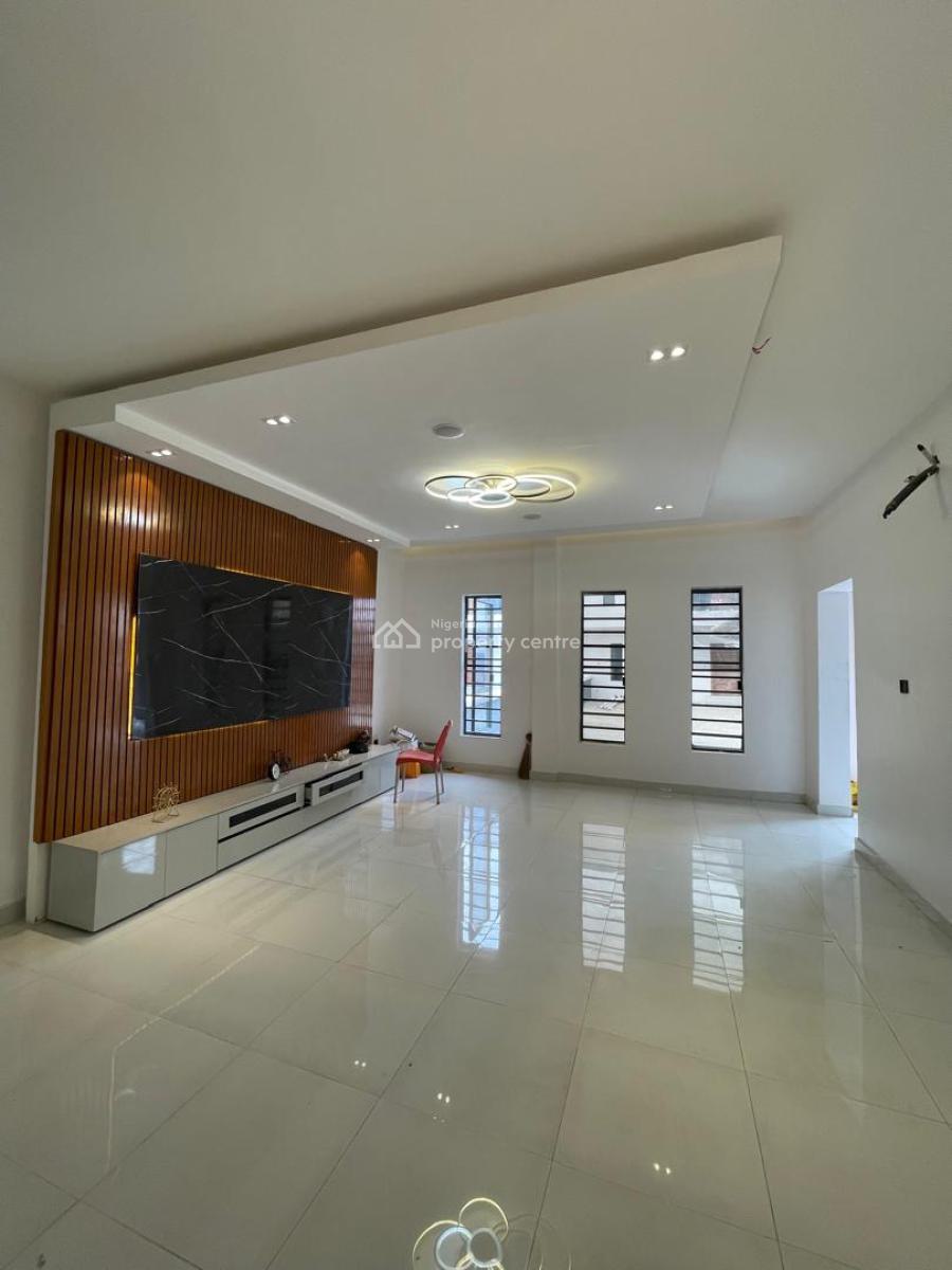 4 Bedroom Semi Detached Duplex with Bq Shared Compound, Vgc, Lekki, Lagos, Semi-detached Duplex for Sale