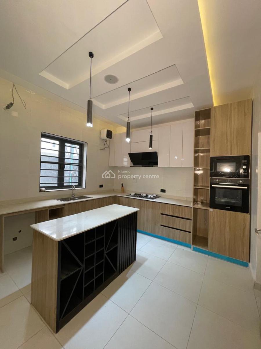 4 Bedroom Semi Detached Duplex with Bq Shared Compound, Vgc, Lekki, Lagos, Semi-detached Duplex for Sale