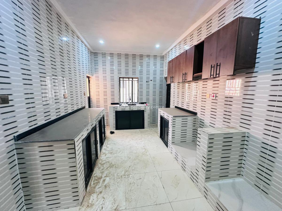 2 Bedroom Flat, Dawaki Abuja, Dawaki, Gwarinpa, Abuja, Flat / Apartment for Sale