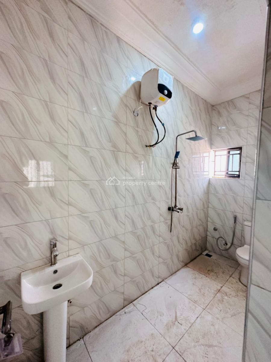 2 Bedroom Flat, Dawaki Abuja, Dawaki, Gwarinpa, Abuja, Flat / Apartment for Sale