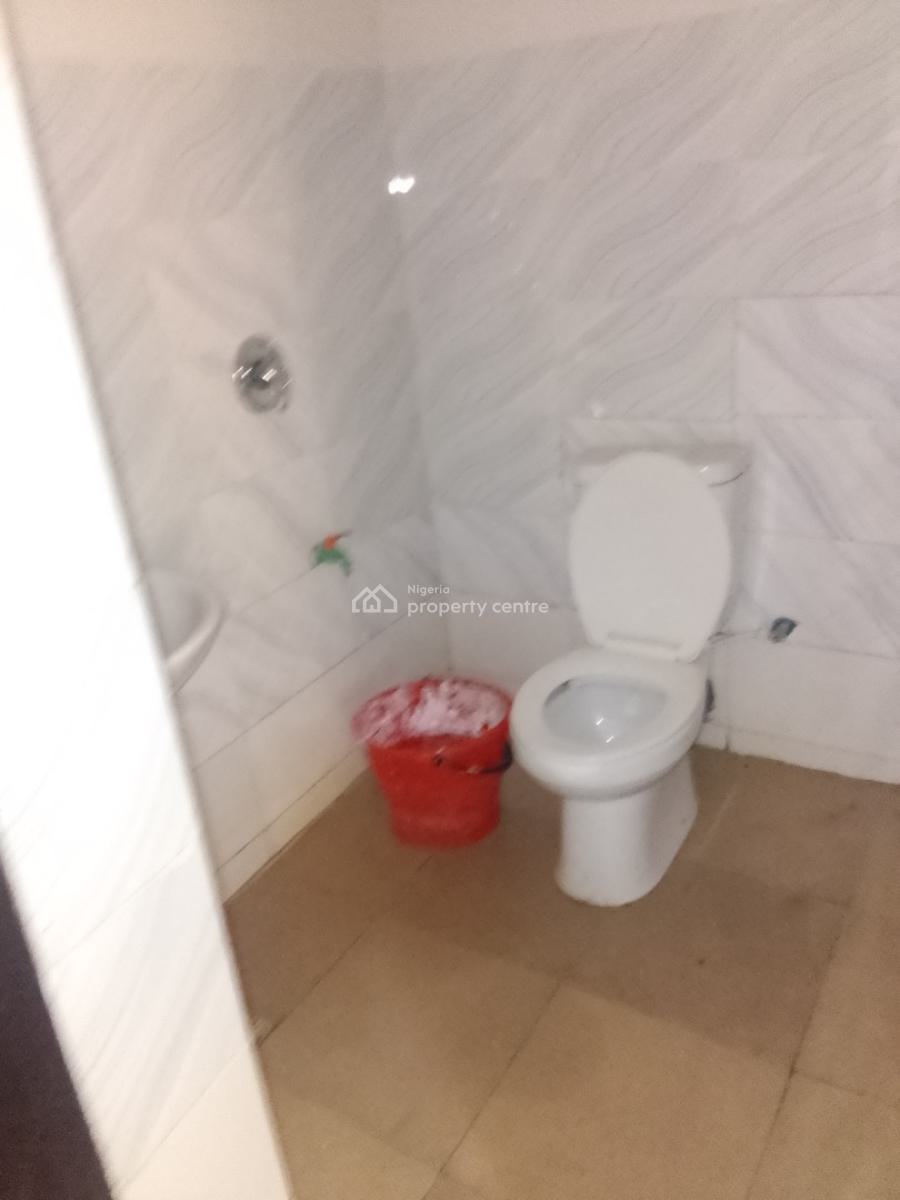 Two Bedrooms Flat, By Nicon Junction, Katampe (main), Katampe, Abuja, Flat / Apartment for Rent