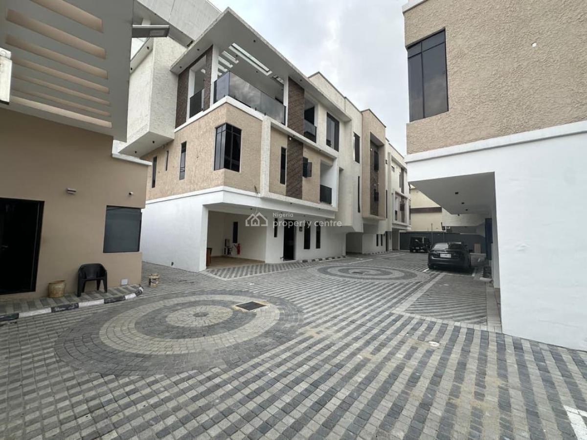 Solid and Spacious Fully Serviced 4 Bedroom Duplex +bq, Most Sought After Haven Neighborhood, Ikate, Lekki, Lagos, Terraced Duplex for Sale