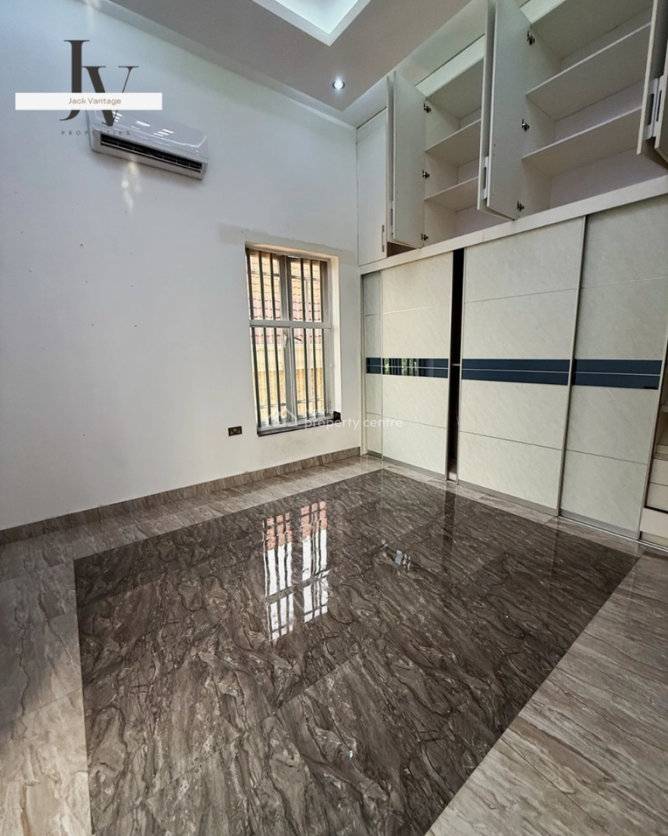 Executive 3-bedroom Apartment with Bq, Banana Island, Ikoyi, Lagos, Flat / Apartment for Rent