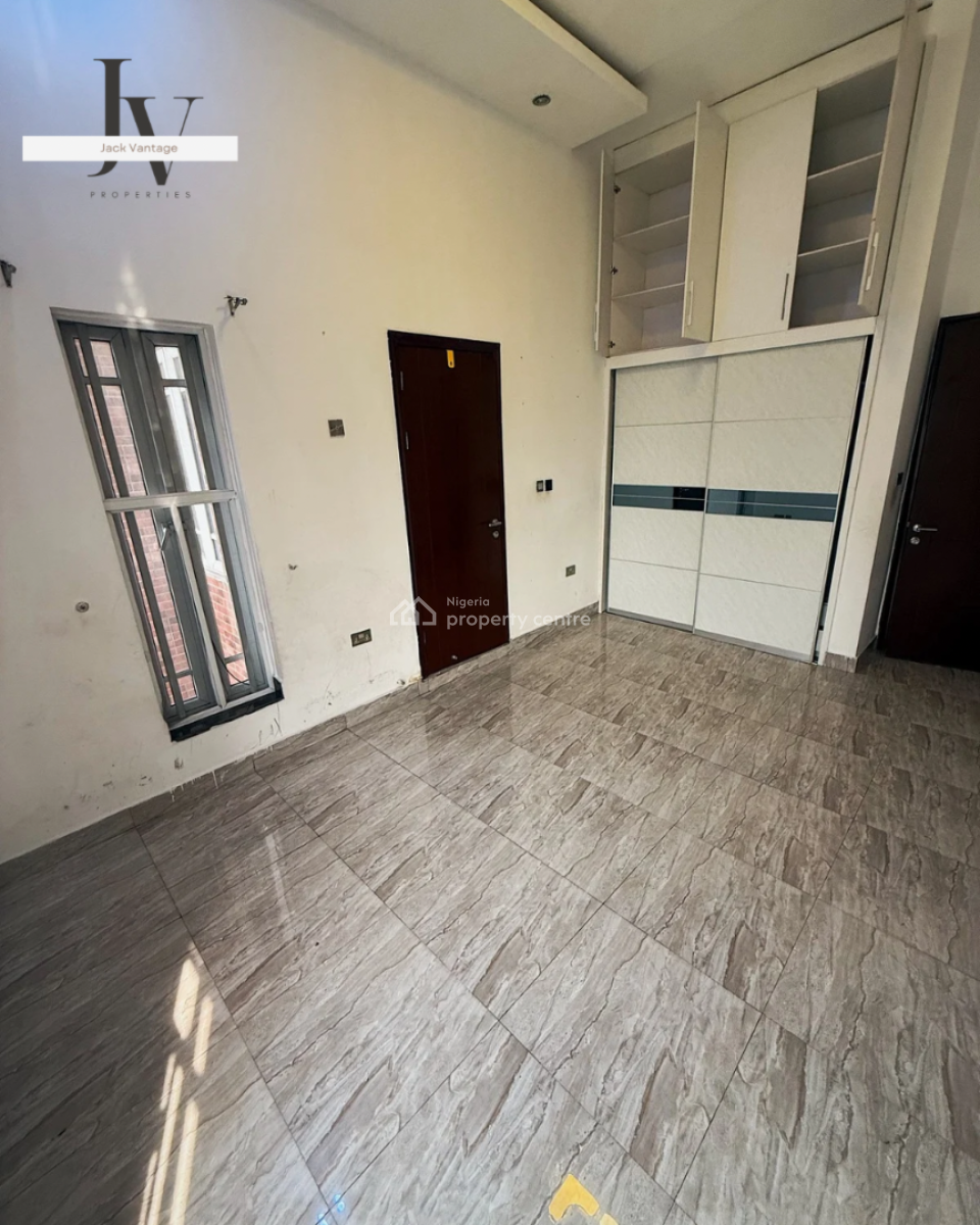 Executive 3-bedroom Apartment with Bq, Banana Island, Ikoyi, Lagos, Flat / Apartment for Rent