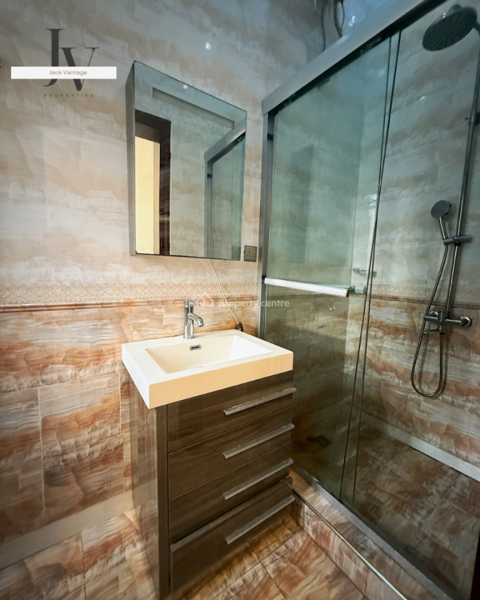 Executive 3-bedroom Apartment with Bq, Banana Island, Ikoyi, Lagos, Flat / Apartment for Rent