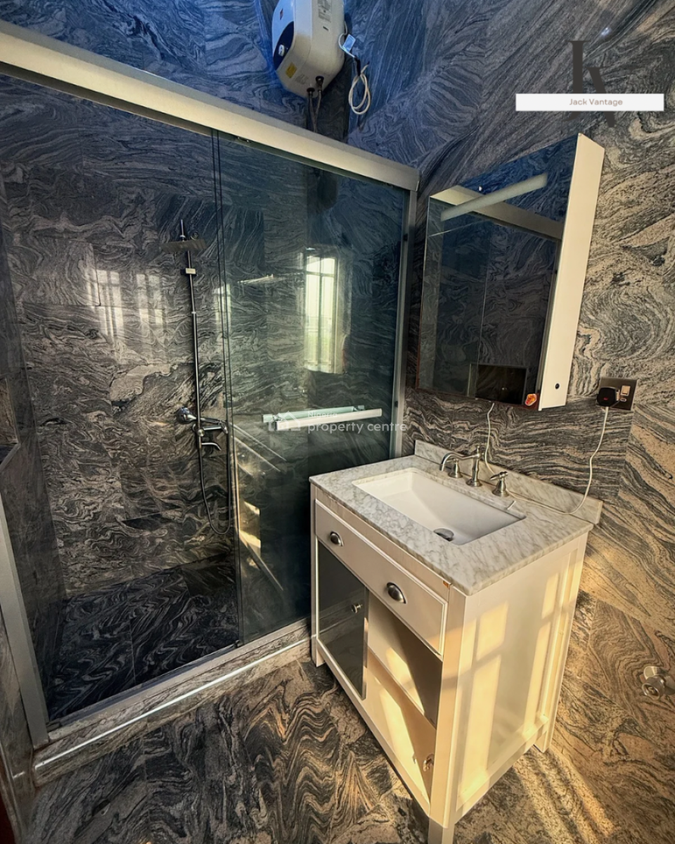 Executive 3-bedroom Apartment with Bq, Banana Island, Ikoyi, Lagos, Flat / Apartment for Rent