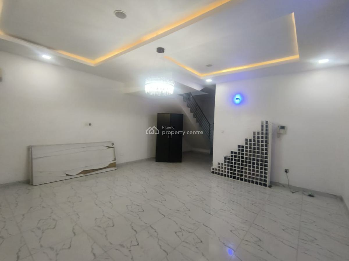 4 Bedroom Semidetached Duplex with Bq, Osapa, Lekki, Lagos, Semi-detached Duplex for Rent