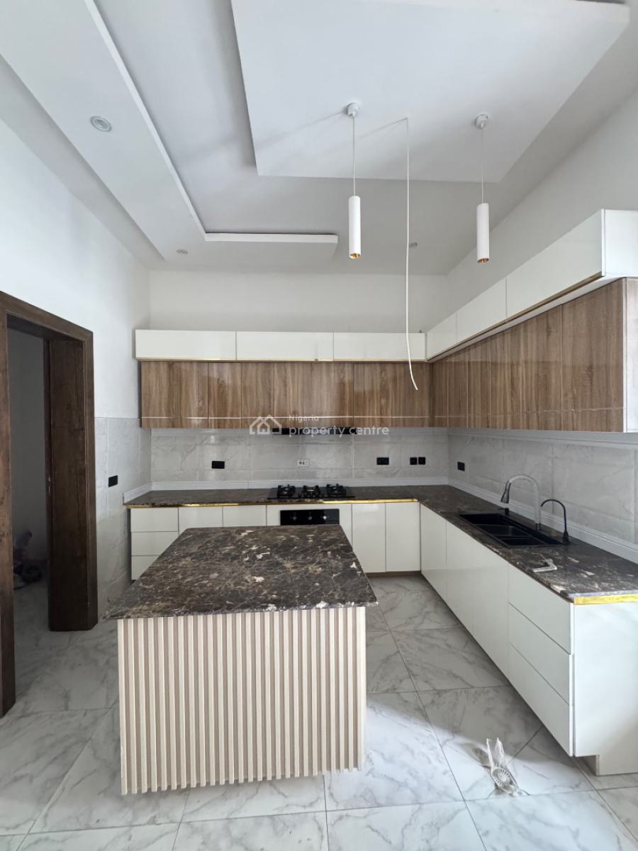 Glowing Five (5) Bedroom Semi-detached Duplex, Osapa, Lekki, Lagos, Semi-detached Duplex for Sale