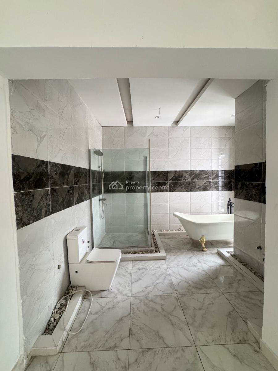 Glowing Five (5) Bedroom Semi-detached Duplex, Osapa, Lekki, Lagos, Semi-detached Duplex for Sale