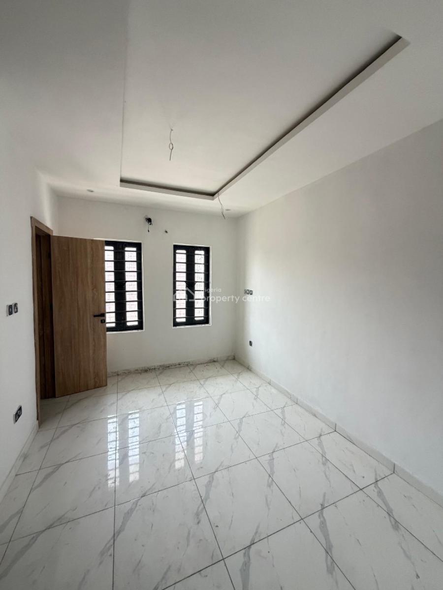 Contemporary 2 Bedroom Apartment, Ologolo, Lekki, Lagos, Flat / Apartment for Sale