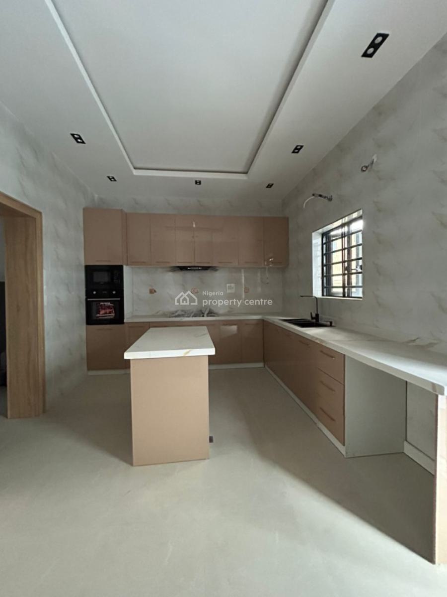 4-bedroom Semi-detached Duplex with Bq, Ologolo, Lekki, Lagos, Semi-detached Duplex for Sale