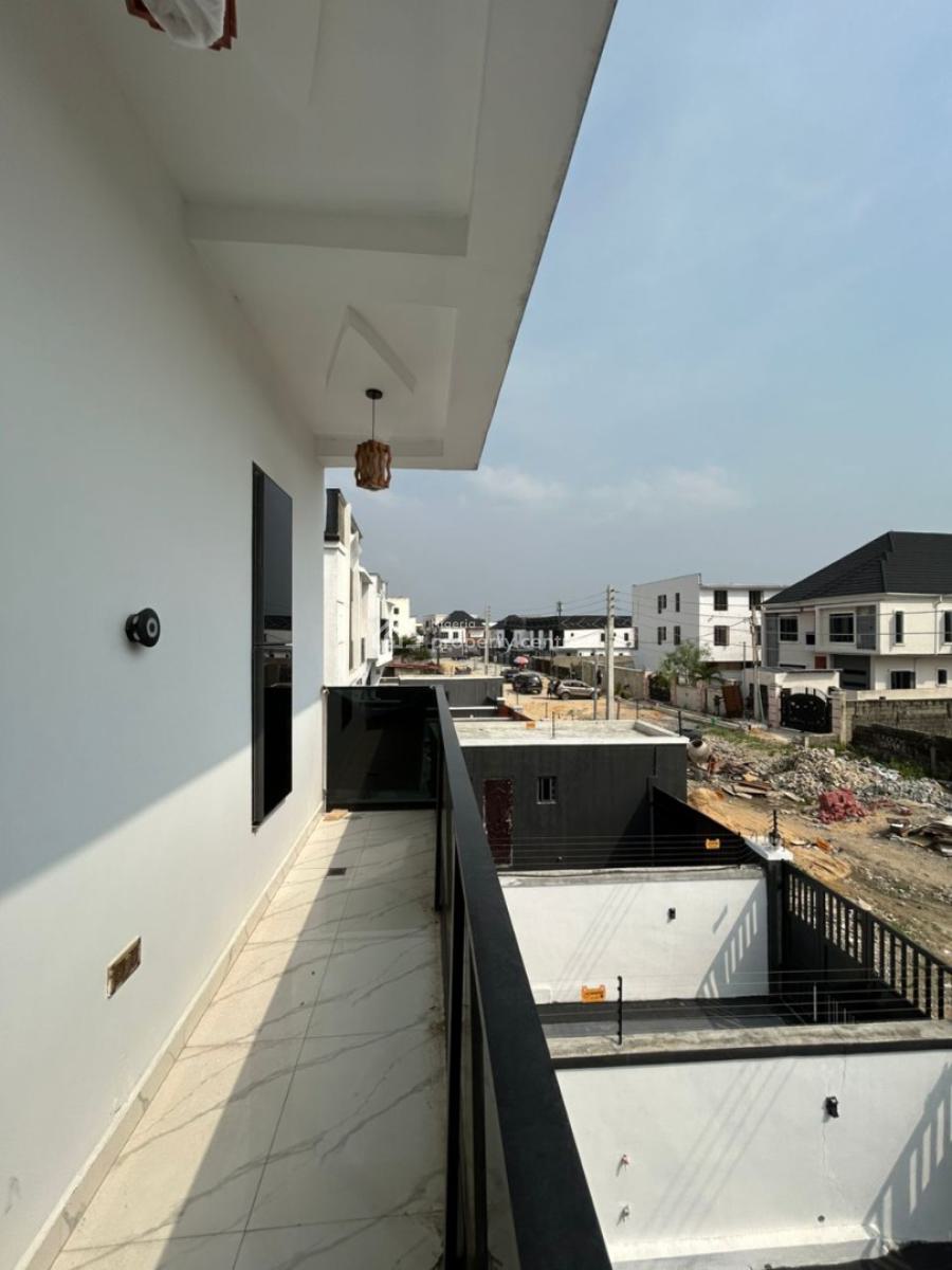 4-bedroom Semi-detached Duplex with Bq, Ologolo, Lekki, Lagos, Semi-detached Duplex for Sale