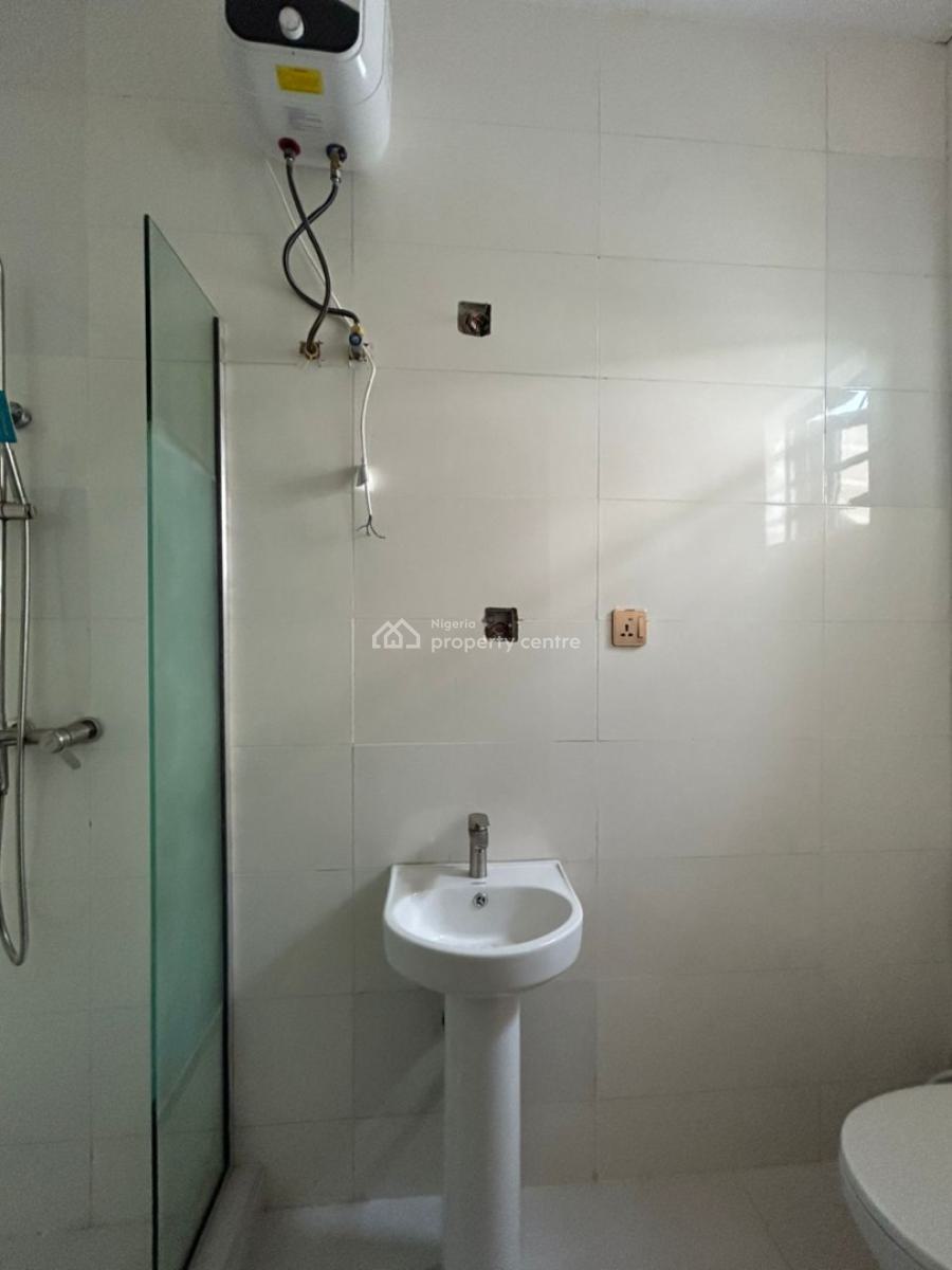 4-bedroom Semi-detached Duplex with Bq, Ologolo, Lekki, Lagos, Semi-detached Duplex for Sale