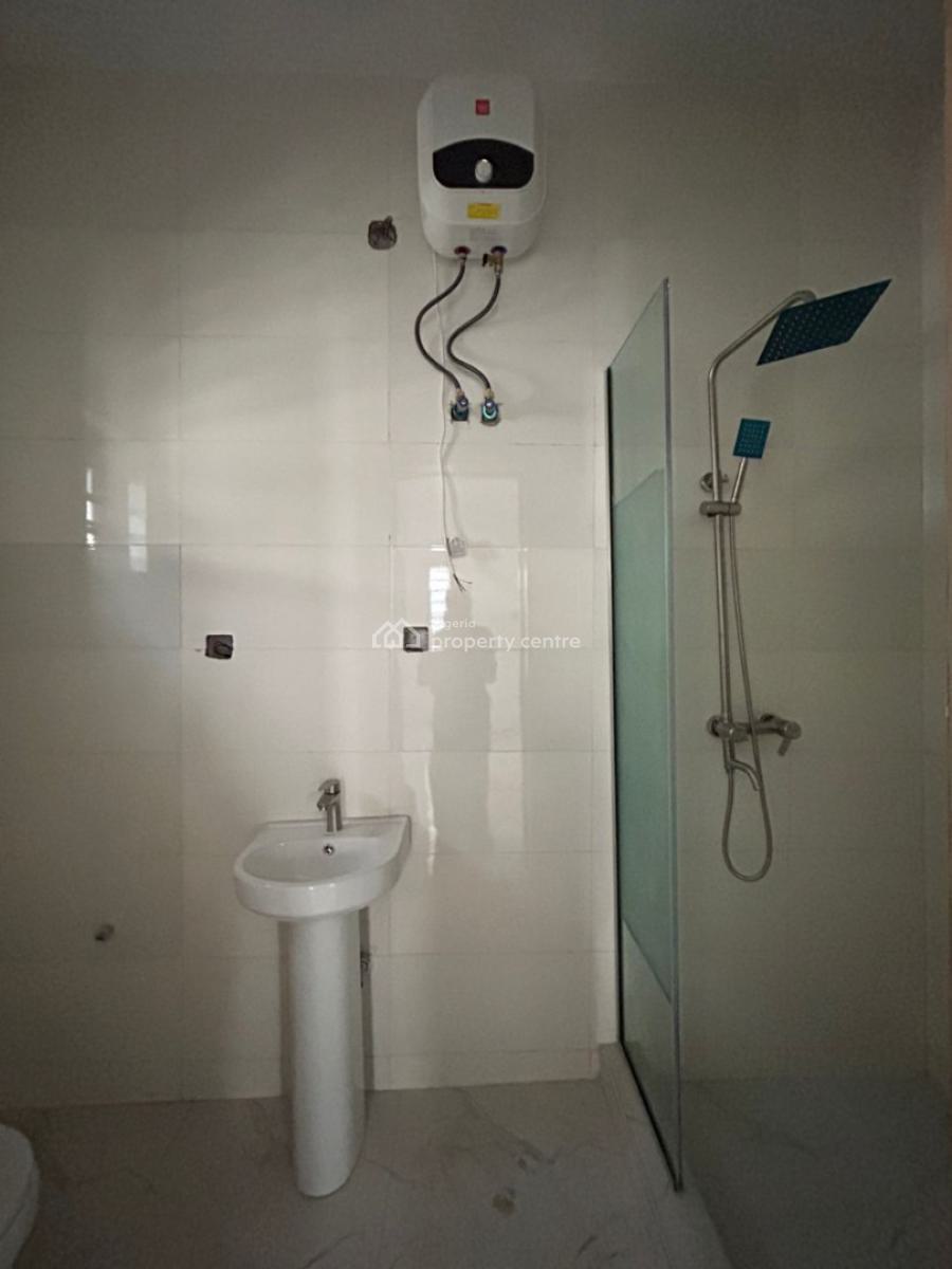 4-bedroom Semi-detached Duplex with Bq, Ologolo, Lekki, Lagos, Semi-detached Duplex for Sale