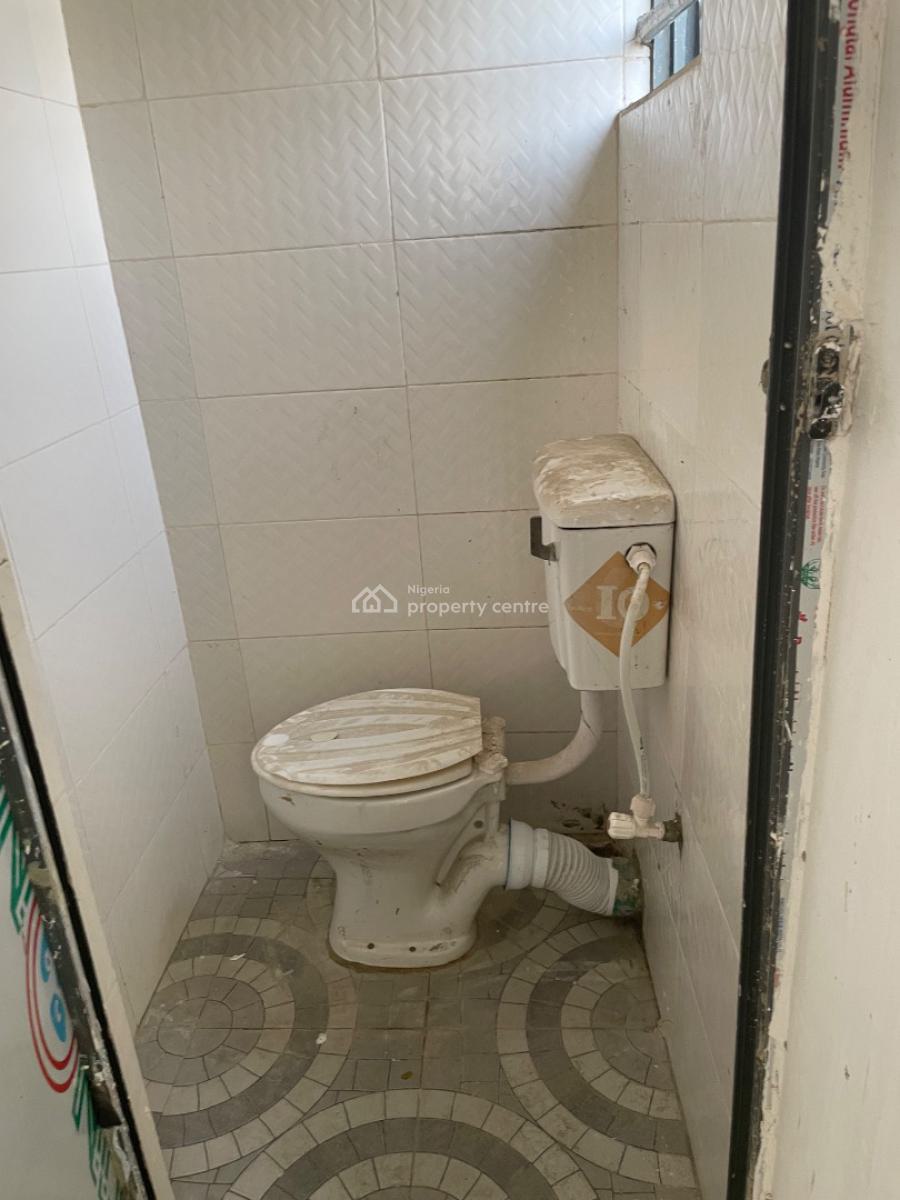 Mini Flat, Ogunjirin Street, Gbagada, Lagos, Mini Flat (room and Parlour) for Rent