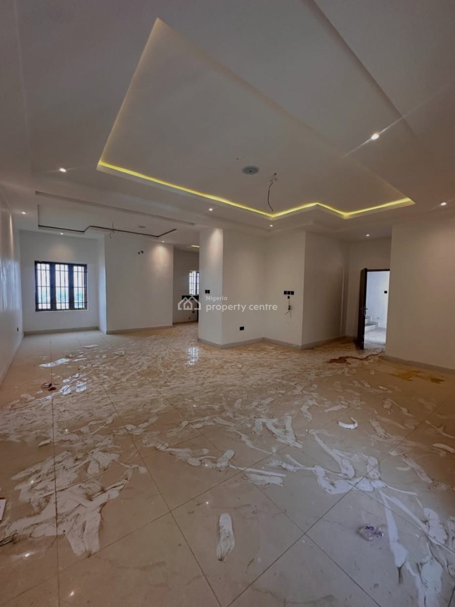 Newly Built 3 Bedroom Spacious Apartment, Serene Neighborhood, Good Access Road, Serene Neighborhood, Guzape District, Abuja, Flat / Apartment for Sale