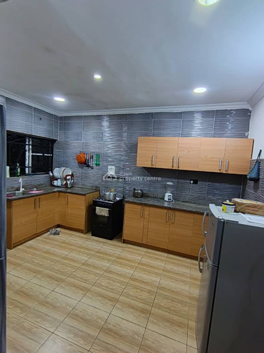 a Room in a 3 Bedroom Shared Apartment, Thera Annex, Sangotedo, Ajah, Lagos, Self Contain (single Rooms) for Rent