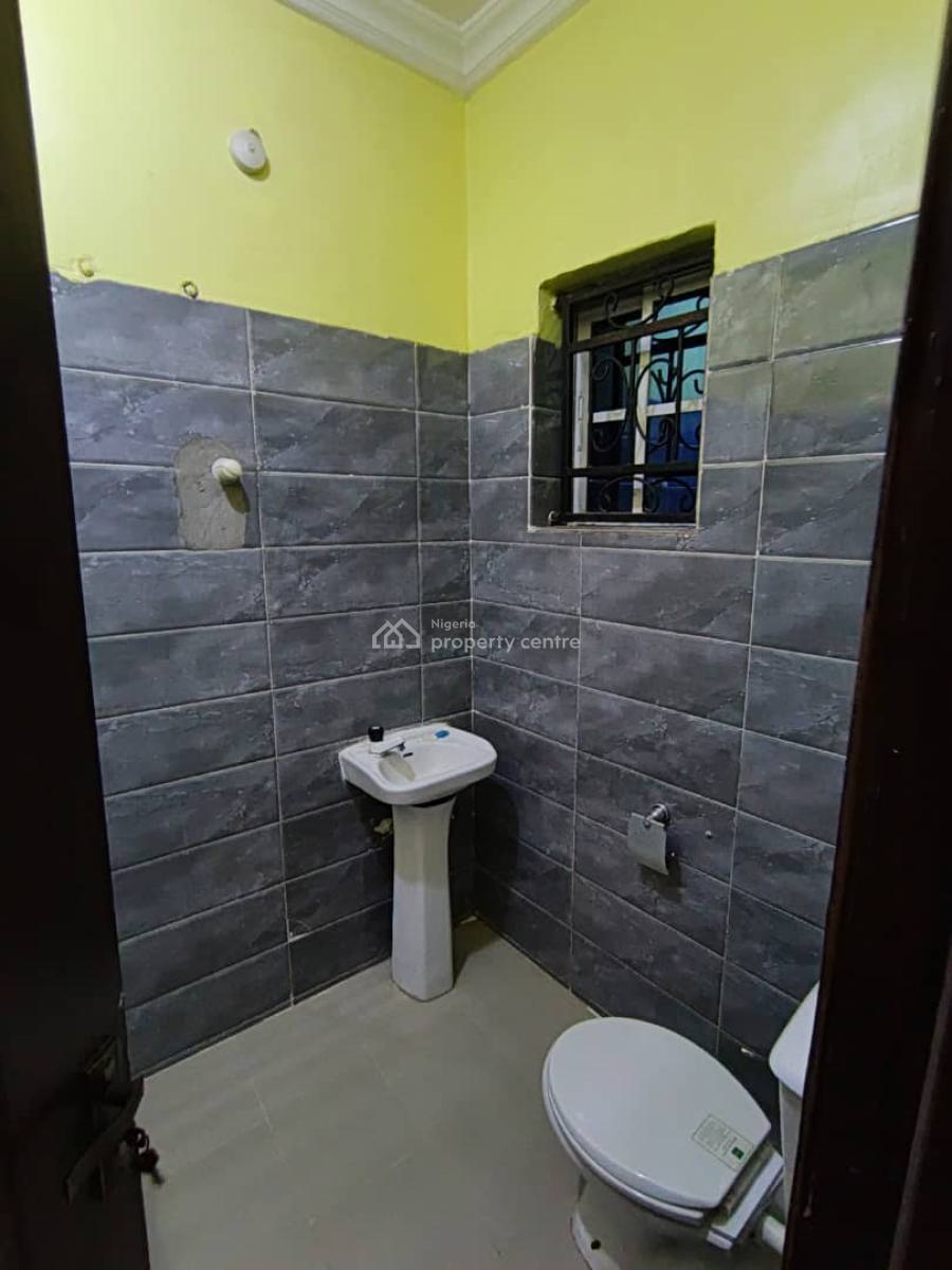 a Room in a 3 Bedroom Shared Apartment, Thera Annex, Sangotedo, Ajah, Lagos, Self Contain (single Rooms) for Rent