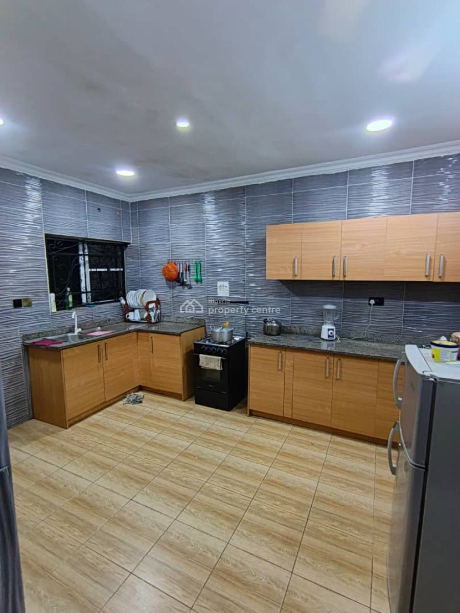 a Room in a 3 Bedroom Shared Apartment, Thera Annex, Sangotedo, Ajah, Lagos, Self Contain (single Rooms) for Rent