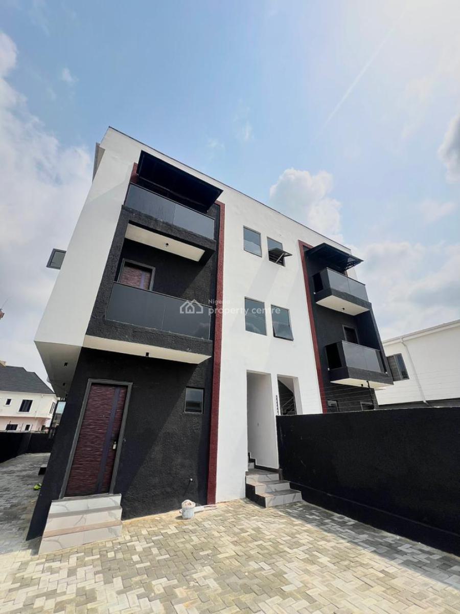 Exquisite Spacious 2 Bedroom Apartment, Ologolo, Lekki, Lagos, Flat / Apartment for Rent