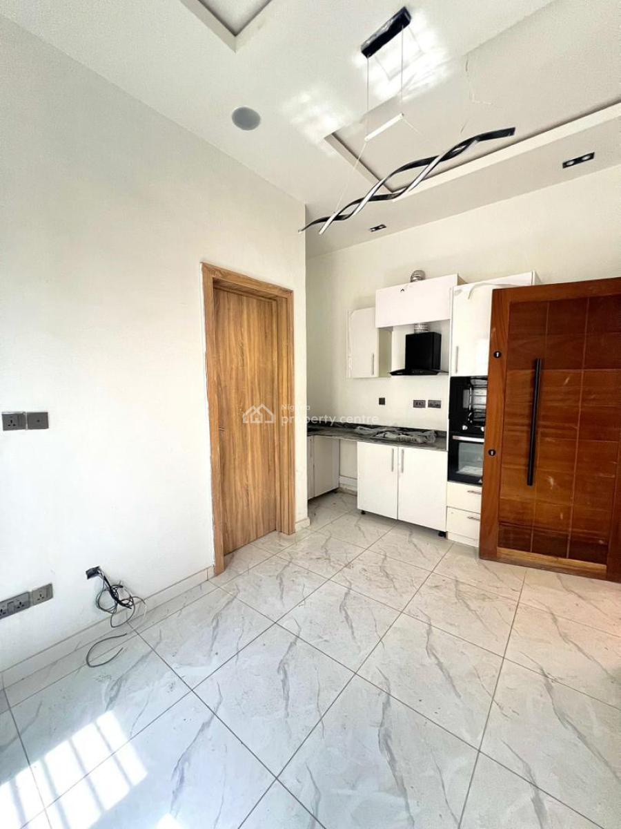 Spacious 1-bedroom Apartment with Swimming Pool, in a Secured Location, Ologolo, Ologolo, Lekki, Lagos, Flat / Apartment for Sale