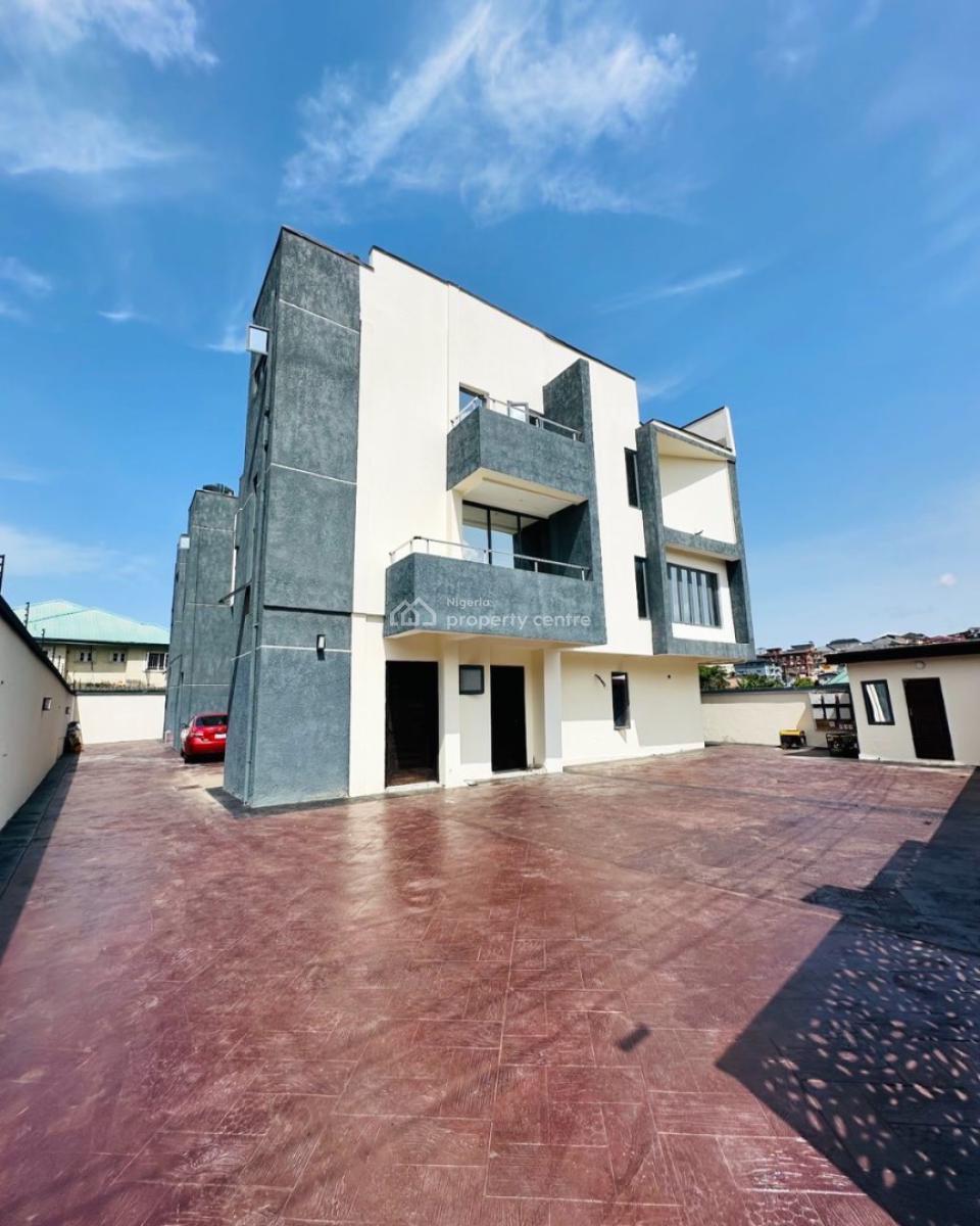 Exquisitely Built 2 Bedroom Apartment, Exquisitely Designed Apartment in a Secured Neighborhood, Gra Phase 2, Magodo, Lagos, Flat / Apartment for Sale