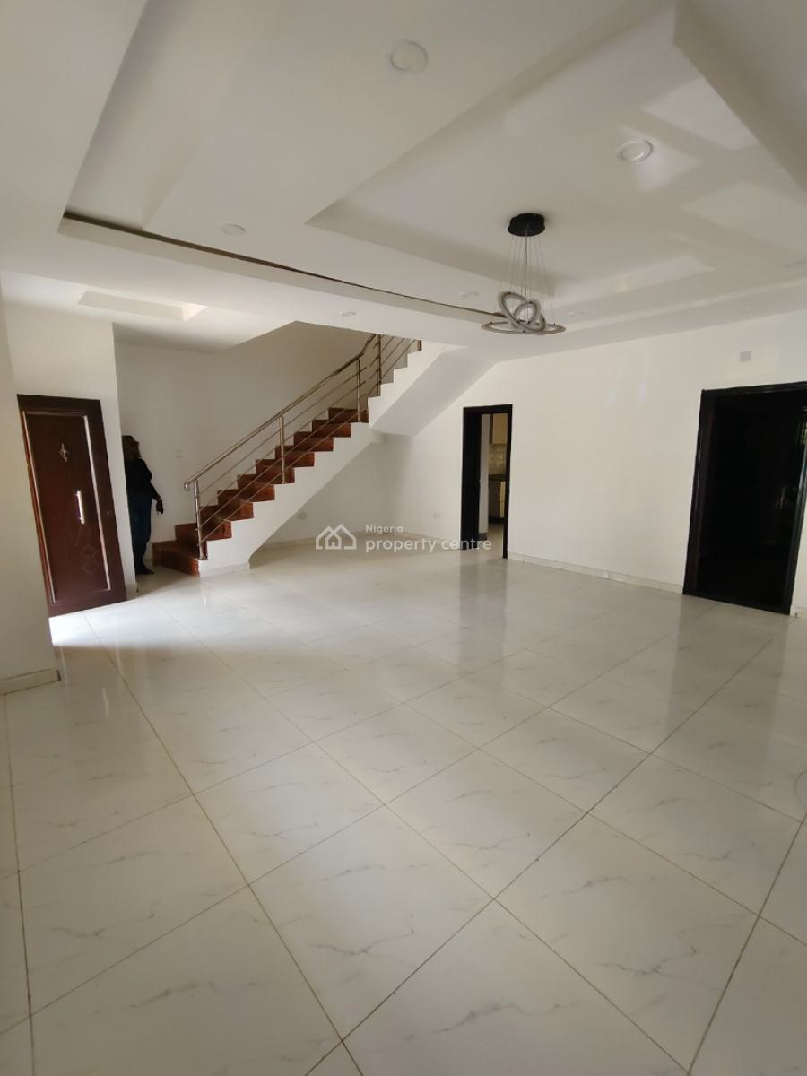Sharp 4 Bedrooms Terraced Duplex, Pepperoni, Lekki Garden, Ajah, Lagos, Terraced Duplex for Rent