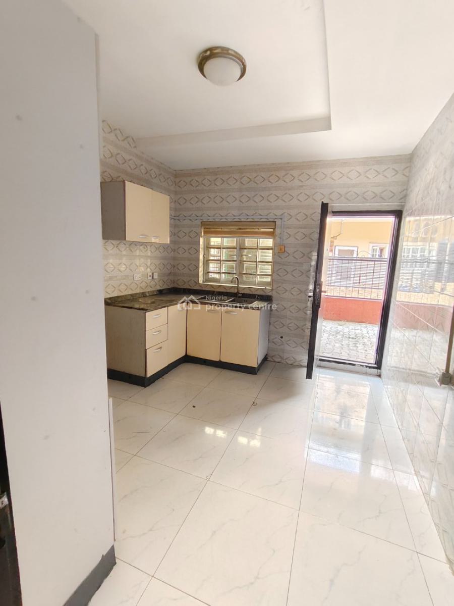 Sharp 4 Bedrooms Terraced Duplex, Pepperoni, Lekki Garden, Ajah, Lagos, Terraced Duplex for Rent