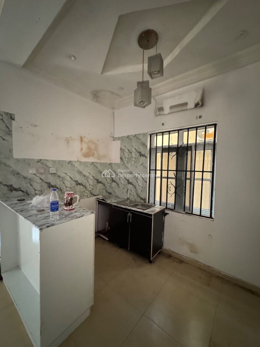 Self Contain Studio, Bera Estate, Lekki Expressway, Lekki, Lagos, Self Contain (single Rooms) for Rent