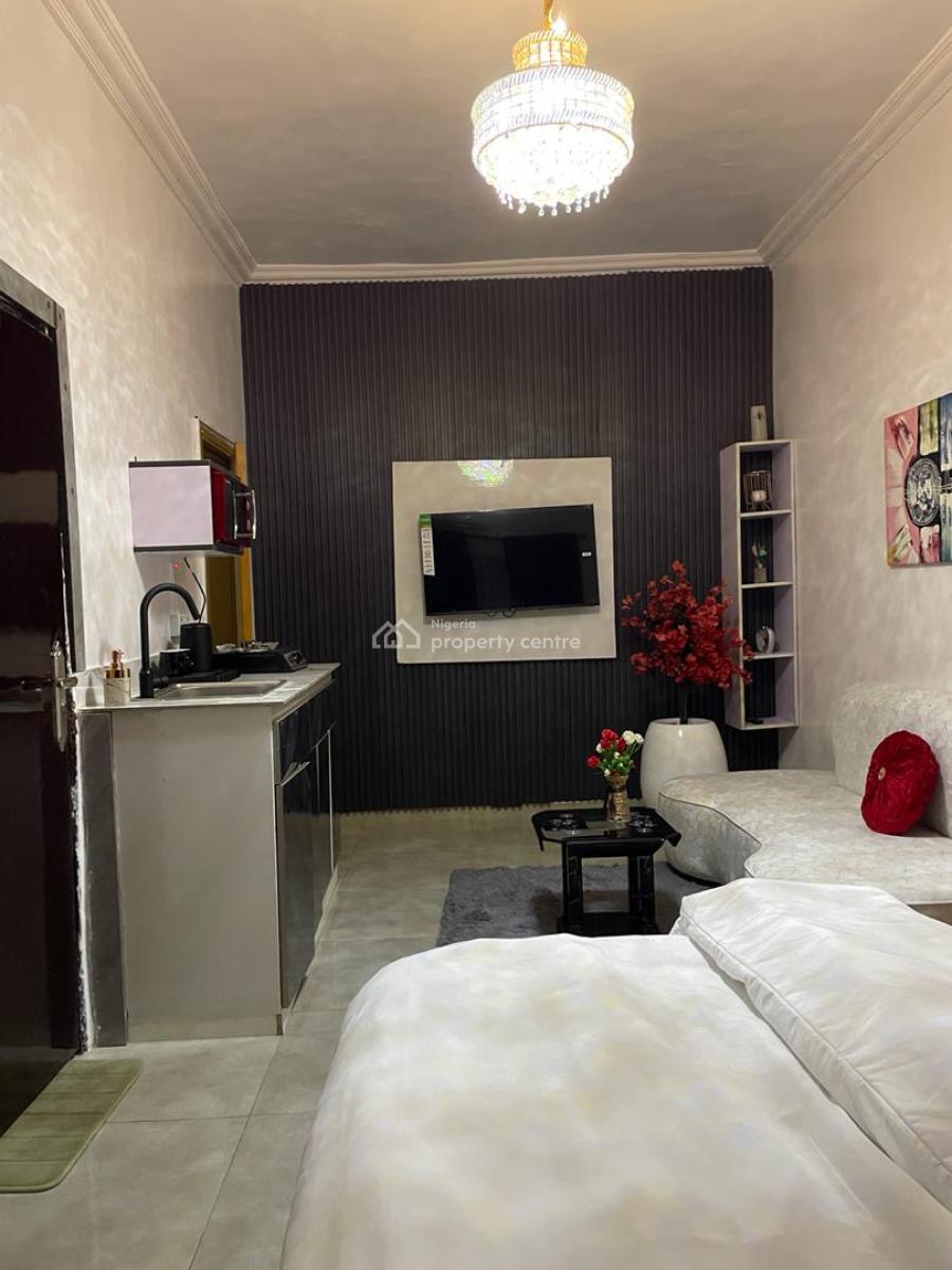 Fully Service Studio Apartment, Chevron Drive, Lekki Expressway, Lekki, Lagos, Self Contain (single Rooms) for Rent