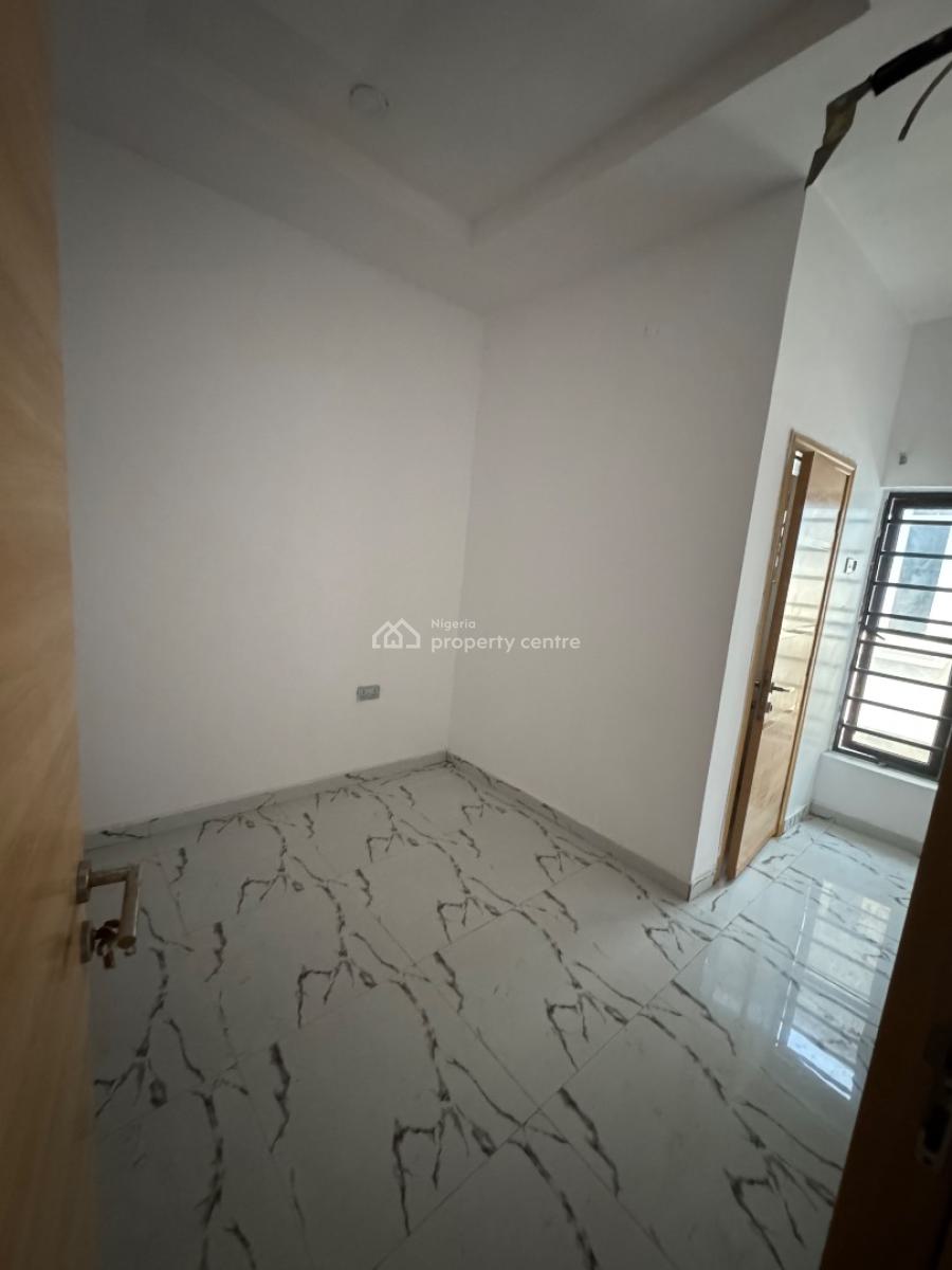 Self Contain, Ikota Villa Estate, Ikota, Lekki, Lagos, Self Contain (single Rooms) for Rent